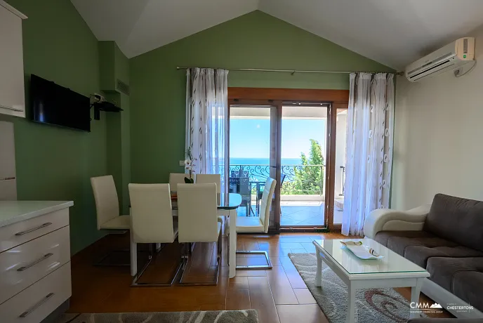 Wunderschönes Haus mit Meerblick und Pool zu verkaufen